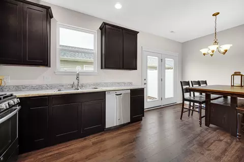 Kitchen - 11384 Kentucky St, Crown Point, IN 46307 photo 2 of 2