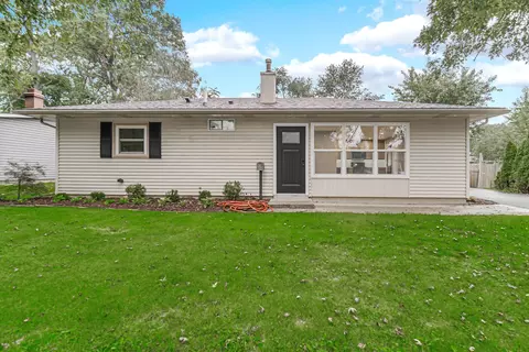 205 Randle St, Valparaiso, IN 46383