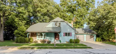 3104 Churchview Dr, Valparaiso, IN 46383