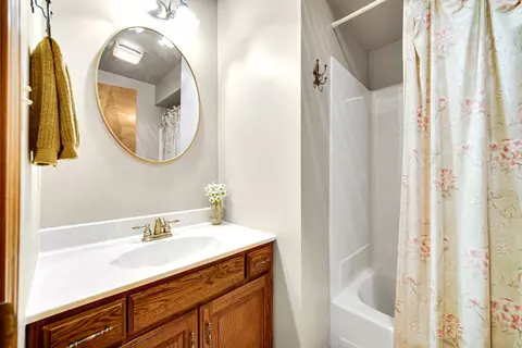 Bath - 419 N True St, Griffith, IN 46319 photo 3 of 3