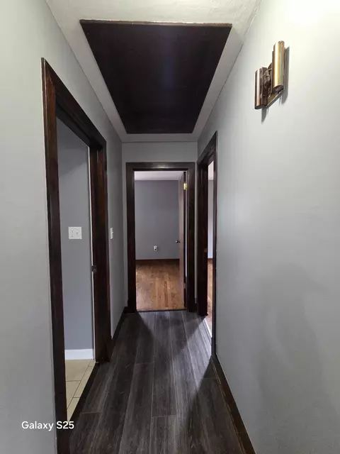 Entry Way - 6620 W 25th Ave, Gary, IN 46406 photo 1 of 3