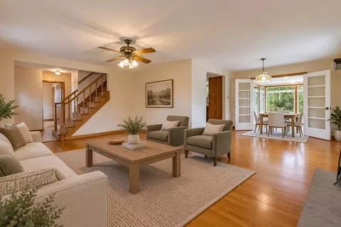 Living - 8336 Schreiber Dr, Munster, IN 46321 photo 6 of 6