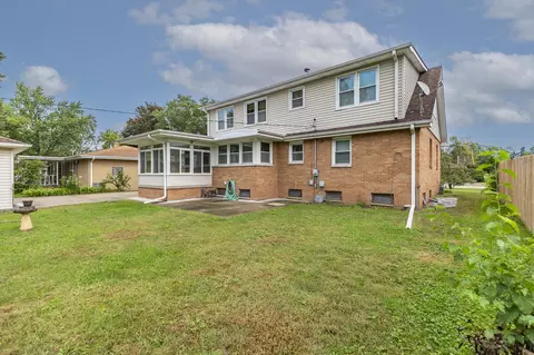 Exterior - 8336 Schreiber Dr, Munster, IN 46321 photo 9 of 11