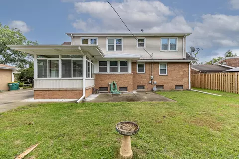 Exterior - 8336 Schreiber Dr, Munster, IN 46321 photo 11 of 11