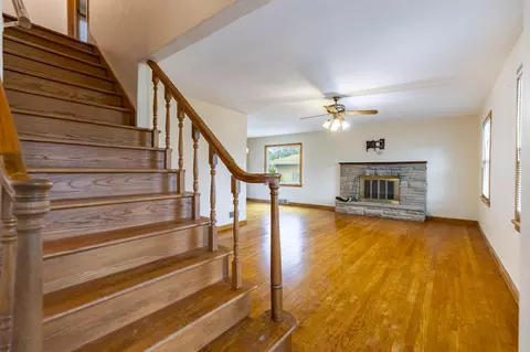 Living - 8336 Schreiber Dr, Munster, IN 46321 photo 1 of 6