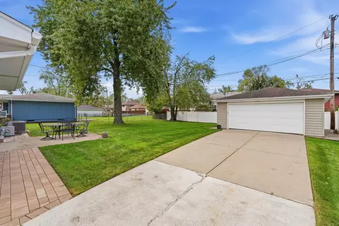 Exterior - 8504 Forest Ave, Munster, IN 46321 photo 3 of 3