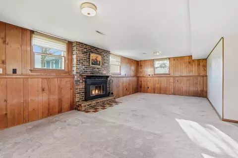 Living - 8504 Forest Ave, Munster, IN 46321 photo 4 of 6
