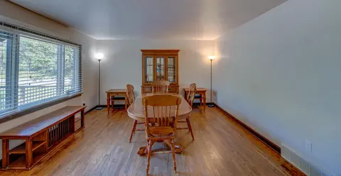 Dining - 4901 Pierce St, Gary, IN 46408 photo 2 of 3