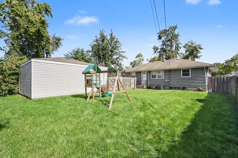 Exterior - 8042 Tapper Ave, Munster, IN 46321 photo 3 of 3