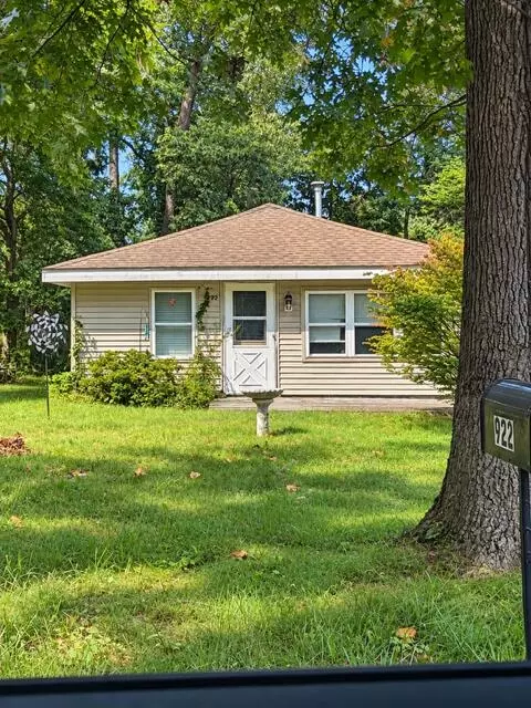 922 Fern St, Michigan City, IN 46360