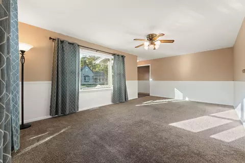 Living - 402 W Daumer Rd, Kouts, IN 46347 photo 3 of 4