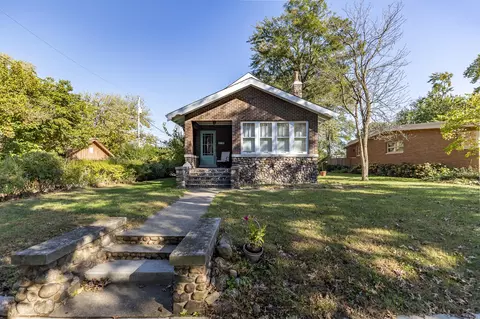 6217 Moraine Ave, Hammond, IN 46324