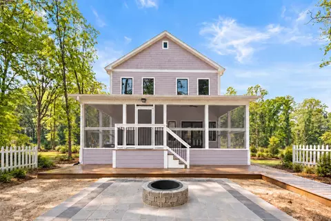 808 Washington Park Blvd, Michigan City, IN 46360