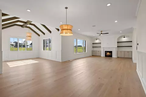 Living - 13822 Waterleaf Dr, Saint John, IN 46373 photo 8 of 8