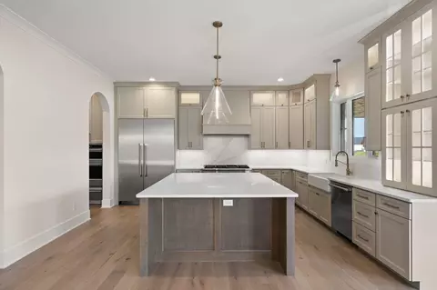 Kitchen - 13822 Waterleaf Dr, Saint John, IN 46373 photo 1 of 7