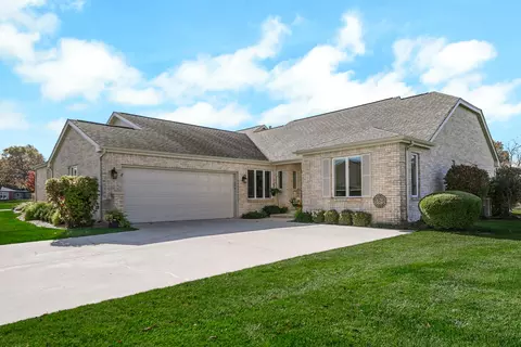 3508 Bob White Cir, Valparaiso, IN 46383