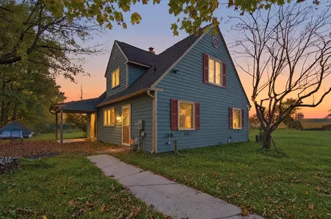 9522 N 650, New Carlisle, IN 46552