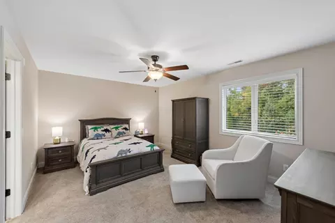 Bedroom - 421 W Sandhurst Dr, Valparaiso, IN 46385 photo 4 of 5