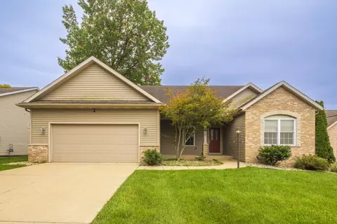 18416 Summer Wind Ln, South Bend, IN 46637