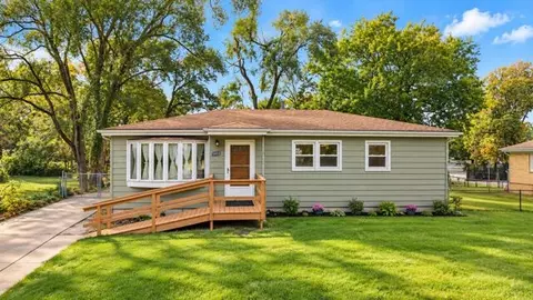 5883 Newport Ave, Portage, IN 46368