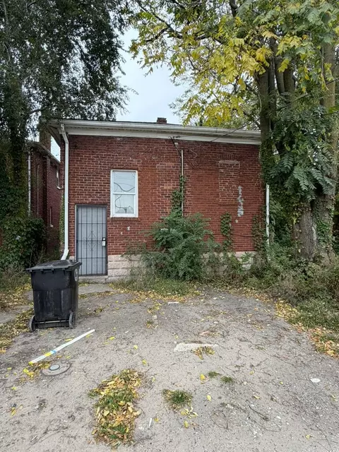 Exterior - 3749 Washington St, Gary, IN 46408 photo 4 of 4