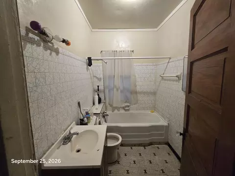 Bath - 649 Tyler St, Gary, IN 46402 photo 2 of 2