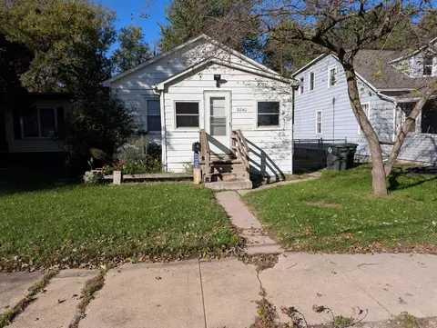 3840 Missouri St, Hobart, IN 46342