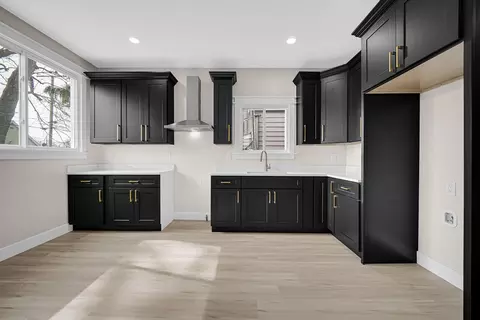 Kitchen - 724 Willow Ct, Hammond, IN 46320 photo 1 of 2