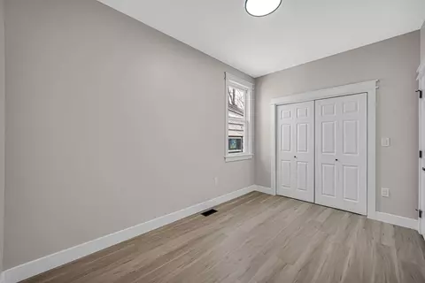Bedroom - 724 Willow Ct, Hammond, IN 46320 photo 6 of 6