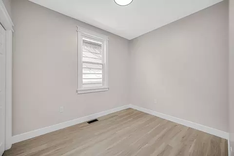 Bedroom - 724 Willow Ct, Hammond, IN 46320 photo 1 of 6