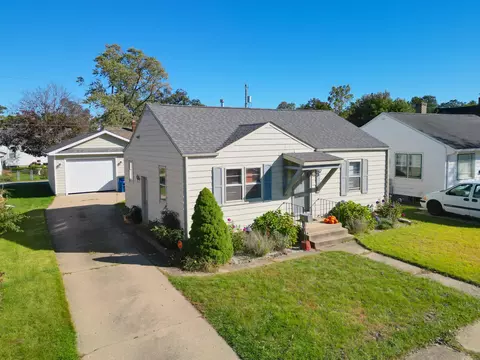 134 Sanborn St, Michigan City, IN 46360