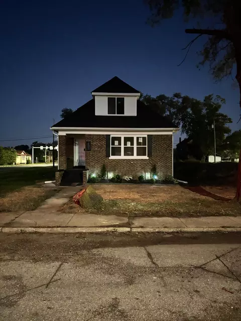 Exterior - 405 Bridge St, Gary, IN 46404 photo 2 of 8