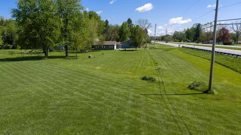 Exterior - 2677 E State Rd 2, Rolling Prairie, IN 46371 photo 8 of 8