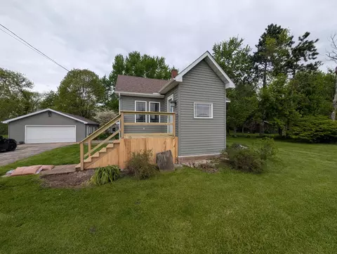 Exterior - 2677 E State Rd 2, Rolling Prairie, IN 46371 photo 2 of 8