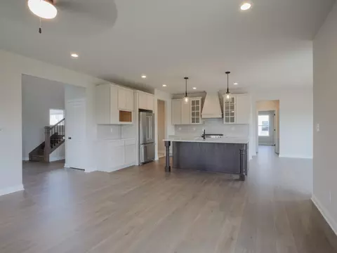 Kitchen - 1659 Trailbrook Dr, Valparaiso, IN 46385 photo 1 of 7