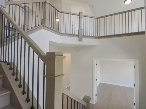 Entry Way - 1659 Trailbrook Dr, Valparaiso, IN 46385 photo 6 of 10