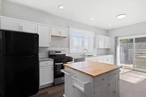 Kitchen - 38 Condit St, Hammond, IN 46320 photo 1 of 3