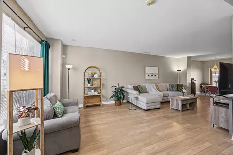 Living - 11670 Broadway, Crown Point, IN 46307 photo 1 of 2