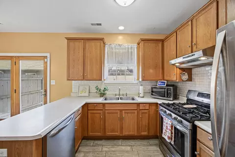 Kitchen - 11670 Broadway, Crown Point, IN 46307 photo 2 of 2