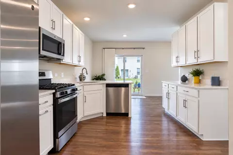 Entry Way - 1792 E 110th Ln, Crown Point, IN 46307 photo 1 of 3