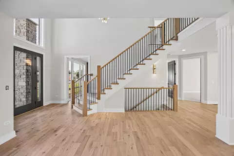 Entry Way - 13025 Spirea Ave, Saint John, IN 46373 photo 1 of 4