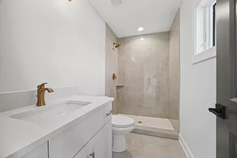 Bath - 13025 Spirea Ave, Saint John, IN 46373 photo 1 of 6