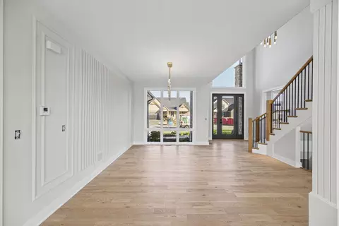 Living - 13025 Spirea Ave, Saint John, IN 46373 photo 5 of 10