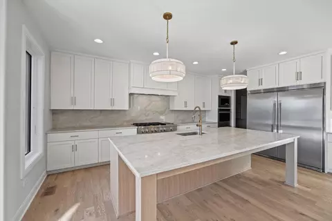 Kitchen - 13025 Spirea Ave, Saint John, IN 46373 photo 1 of 4