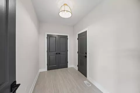 Entry Way - 13025 Spirea Ave, Saint John, IN 46373 photo 4 of 4