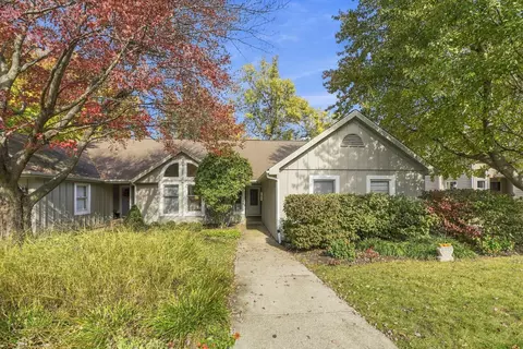 9 Muirfield Dr, Michigan City, IN 46360
