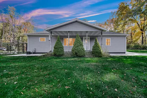 443 N 700, La Porte, IN 46350