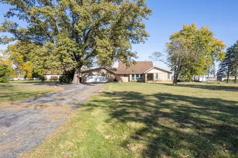 4611 W 1300, Hanna, IN 46340