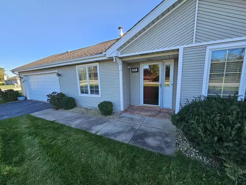 9210 Maryland St, Merrillville, IN 46410