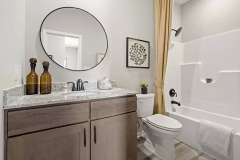 Bath - 10544 Kansas St, Crown Point, IN 46307 photo 1 of 4